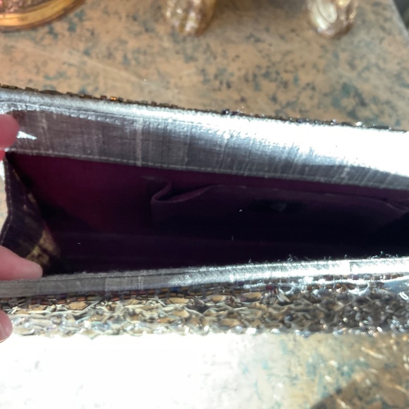 AV “jeweled” clutch - Picture 4 of 4